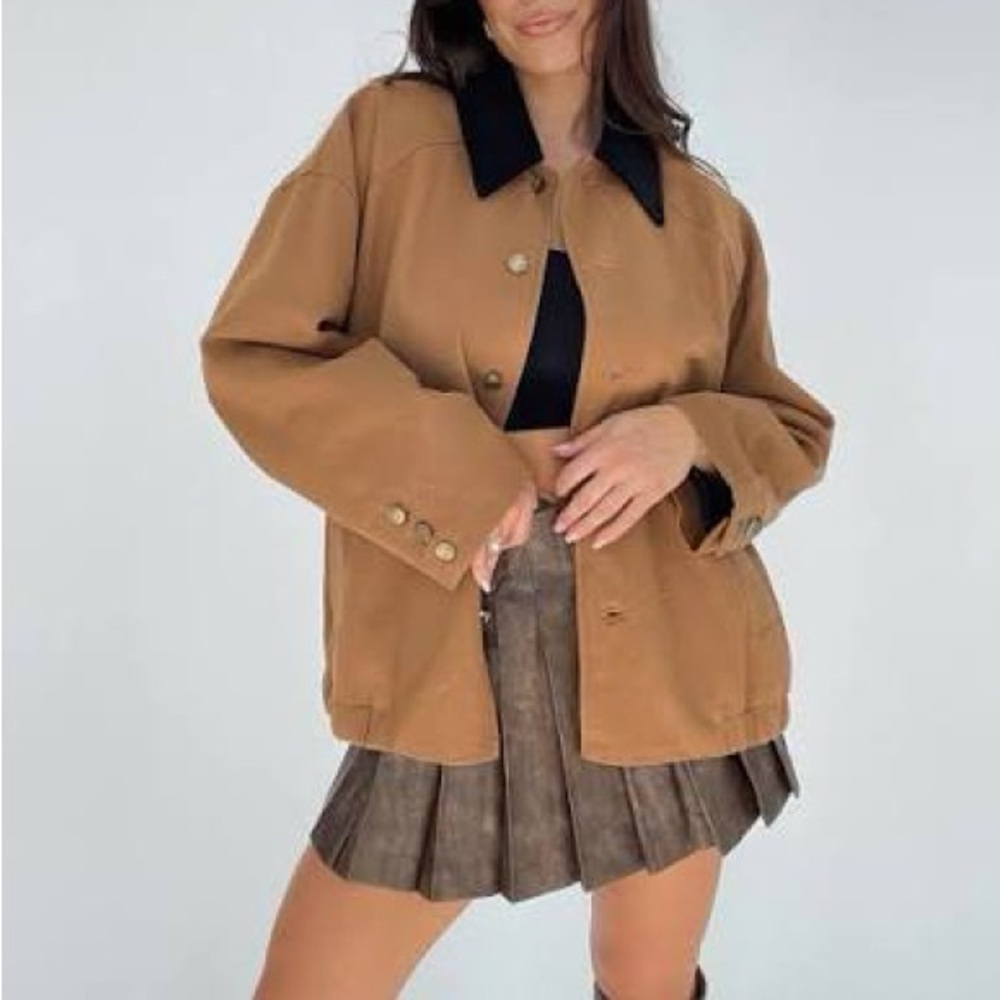 MAKE AN OFFER - TORRID Canvas Twill Barn Jacket with Contrast Collar